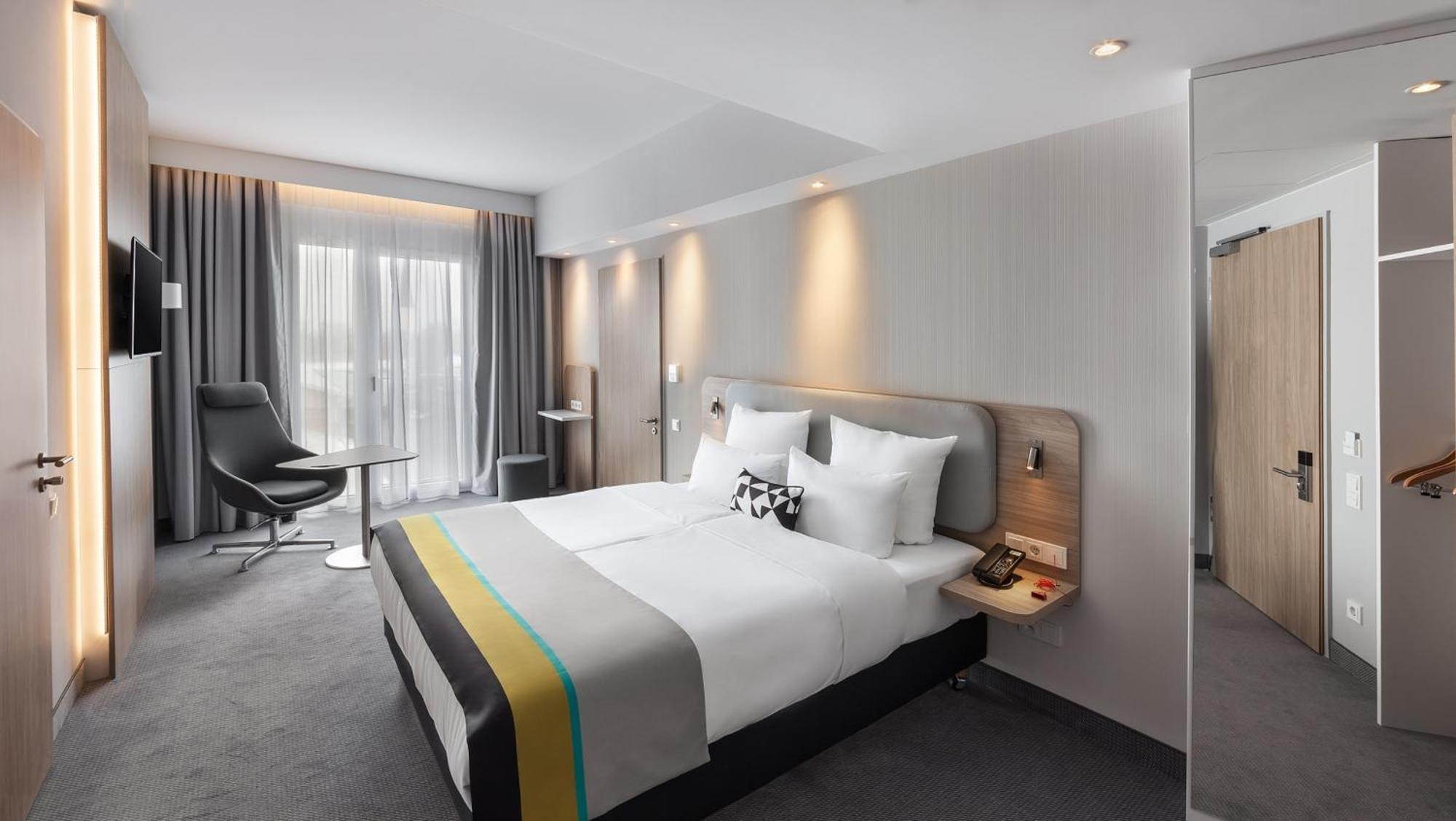 Express - East By Ihg 3* München