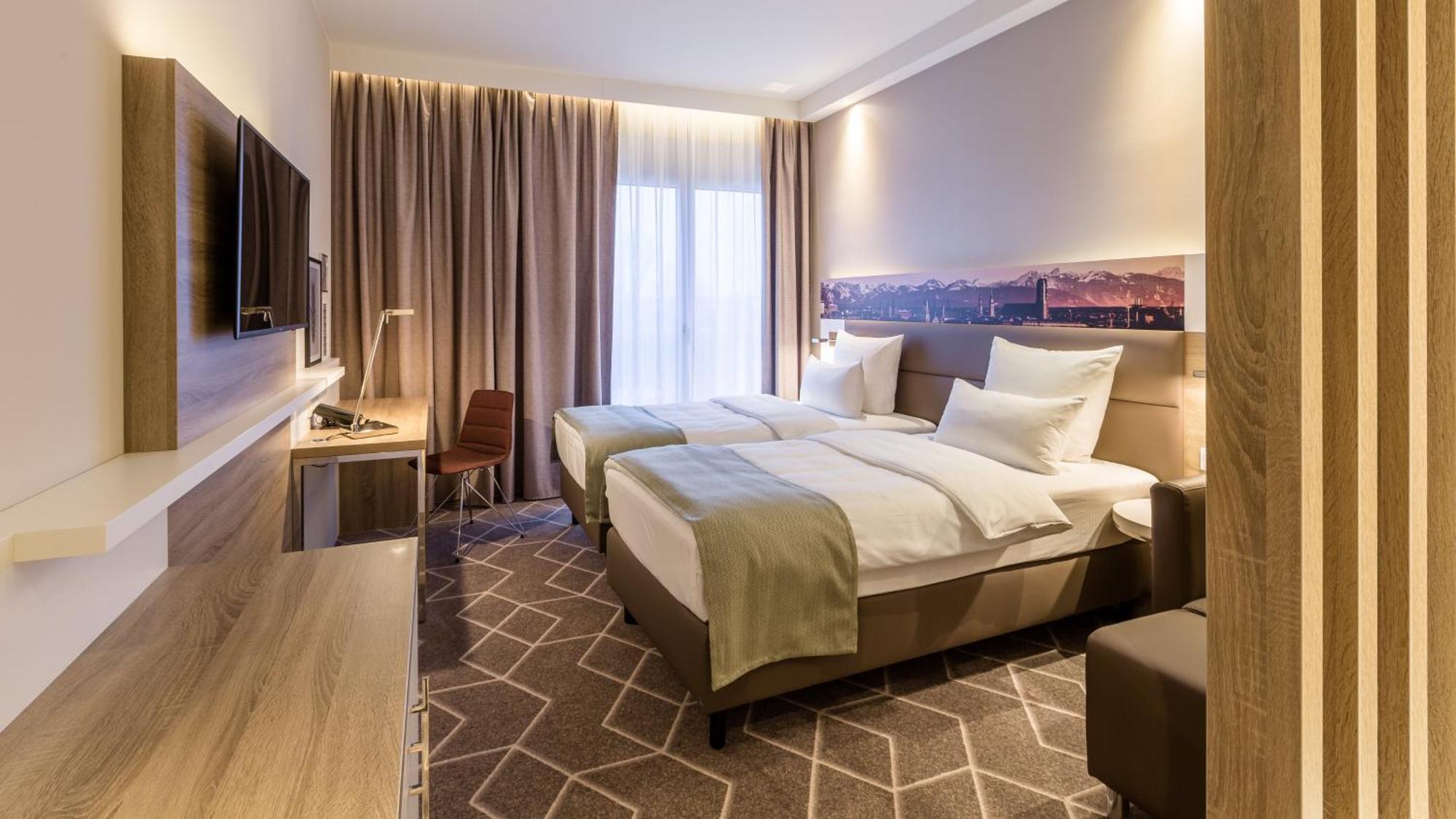 Hotel Express - East By Ihg